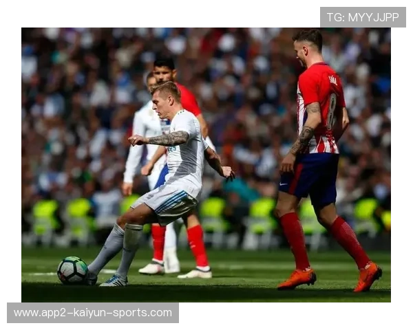 格列兹曼禁区前沿贴地斩入网,马德里竞技精确制导